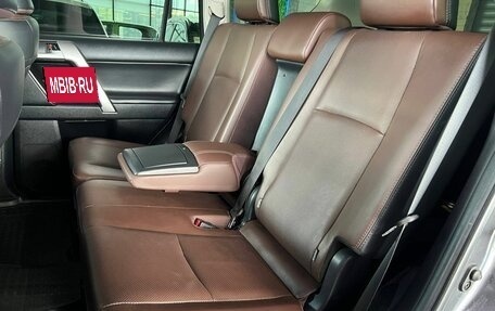 Toyota Land Cruiser Prado 150 рестайлинг 2, 2019 год, 5 900 000 рублей, 31 фотография