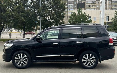 Toyota Land Cruiser 200, 2016 год, 4 990 000 рублей, 7 фотография