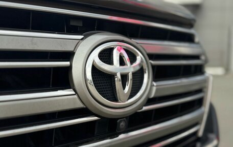 Toyota Land Cruiser 200, 2016 год, 4 990 000 рублей, 11 фотография