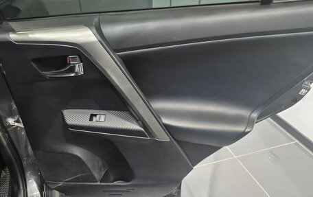 Toyota RAV4, 2013 год, 2 046 000 рублей, 24 фотография
