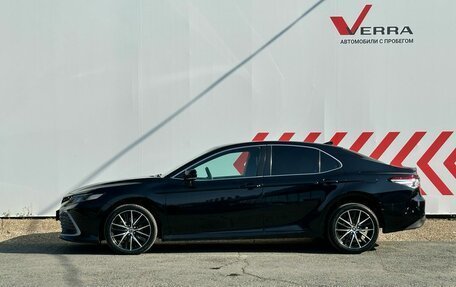 Toyota Camry, 2022 год, 2 630 000 рублей, 2 фотография