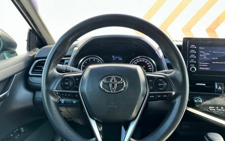 Toyota Camry, 2022 год, 2 630 000 рублей, 10 фотография
