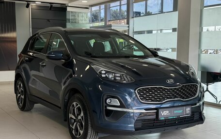 KIA Sportage IV рестайлинг, 2020 год, 2 375 000 рублей, 3 фотография