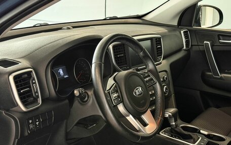 KIA Sportage IV рестайлинг, 2020 год, 2 375 000 рублей, 8 фотография