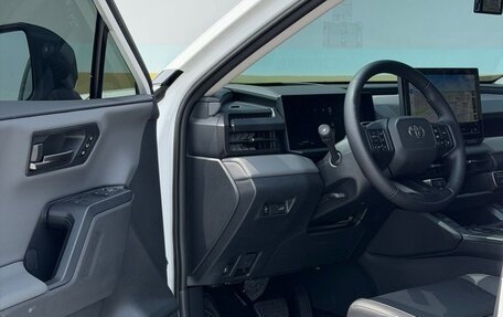 Toyota RAV4, 2026 год, 4 755 000 рублей, 6 фотография