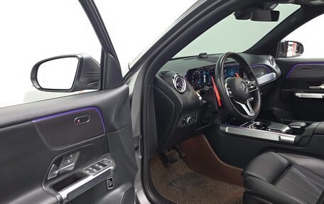 Mercedes-Benz GLB, 2022 год, 3 630 000 рублей, 13 фотография