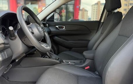 Honda Vezel, 2023 год, 1 750 111 рублей, 18 фотография