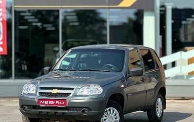 Chevrolet Niva I рестайлинг, 2017 год, 799 000 рублей, 1 фотография