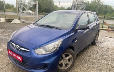 Hyundai Solaris II рестайлинг, 2011 год, 650 000 рублей, 1 фотография