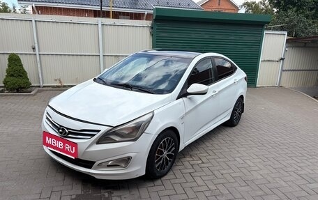 Hyundai Solaris II рестайлинг, 2014 год, 590 000 рублей, 2 фотография