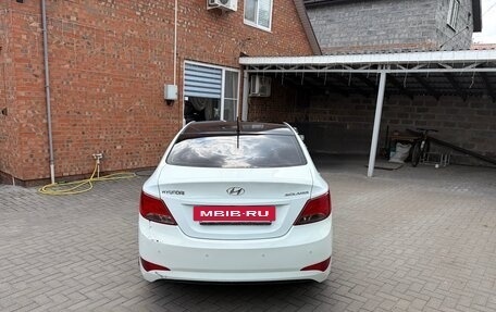 Hyundai Solaris II рестайлинг, 2014 год, 590 000 рублей, 5 фотография