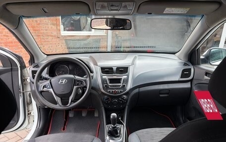 Hyundai Solaris II рестайлинг, 2014 год, 590 000 рублей, 10 фотография