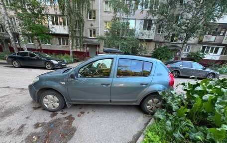 Renault Sandero I, 2012 год, 380 000 рублей, 2 фотография
