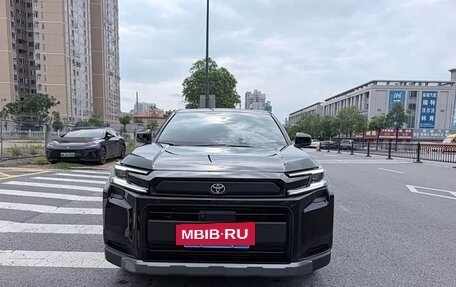 Toyota RAV4, 2026 год, 4 200 000 рублей, 2 фотография