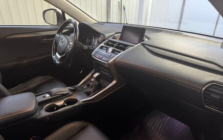 Lexus NX I, 2016 год, 2 699 000 рублей, 9 фотография
