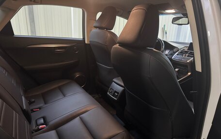 Lexus NX I, 2016 год, 2 699 000 рублей, 10 фотография