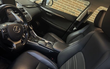 Lexus NX I, 2016 год, 2 699 000 рублей, 8 фотография