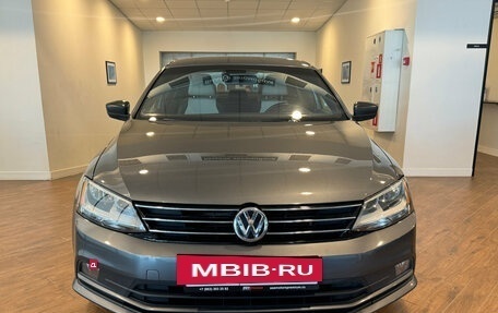 Volkswagen Jetta VI, 2016 год, 1 390 000 рублей, 2 фотография