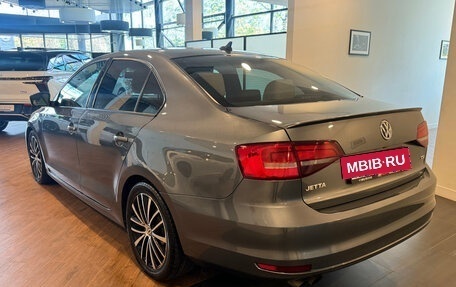 Volkswagen Jetta VI, 2016 год, 1 390 000 рублей, 6 фотография