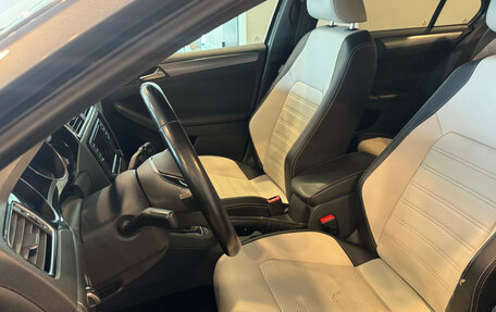 Volkswagen Jetta VI, 2016 год, 1 390 000 рублей, 9 фотография