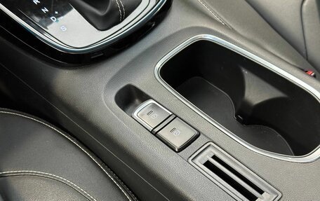 Chevrolet Captiva, 2022 год, 2 187 000 рублей, 17 фотография