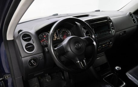 Volkswagen Tiguan I, 2012 год, 1 099 000 рублей, 10 фотография