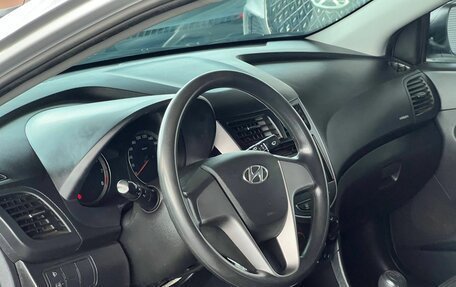 Hyundai Solaris II рестайлинг, 2014 год, 750 000 рублей, 8 фотография