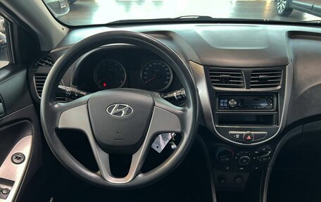 Hyundai Solaris II рестайлинг, 2014 год, 750 000 рублей, 18 фотография