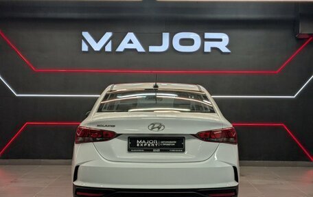 Hyundai Solaris II рестайлинг, 2022 год, 1 725 000 рублей, 4 фотография