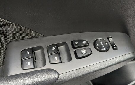 Hyundai Solaris II рестайлинг, 2022 год, 1 725 000 рублей, 10 фотография