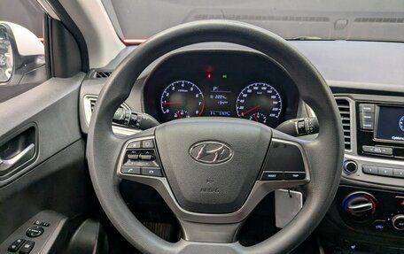 Hyundai Solaris II рестайлинг, 2022 год, 1 725 000 рублей, 20 фотография