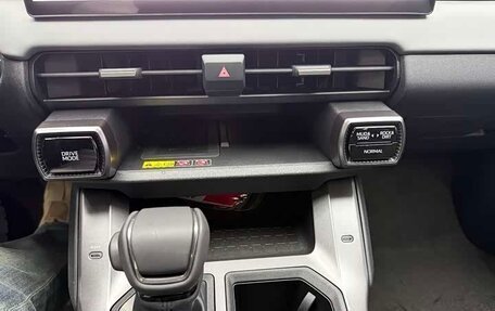 Toyota RAV4, 2026 год, 4 220 000 рублей, 18 фотография
