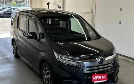 Honda Stepwgn IV, 2019 год, 1 890 098 рублей, 2 фотография