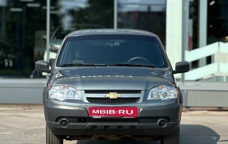 Chevrolet Niva I рестайлинг, 2017 год, 799 000 рублей, 5 фотография
