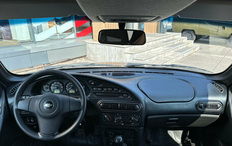 Chevrolet Niva I рестайлинг, 2017 год, 799 000 рублей, 12 фотография