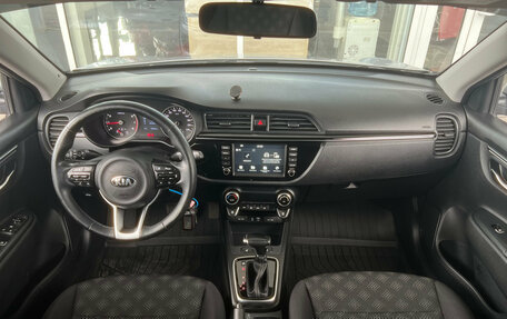 KIA Rio IV, 2018 год, 1 499 000 рублей, 8 фотография