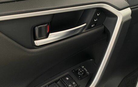Toyota RAV4, 2022 год, 3 497 000 рублей, 7 фотография