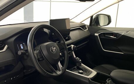 Toyota RAV4, 2022 год, 3 497 000 рублей, 9 фотография