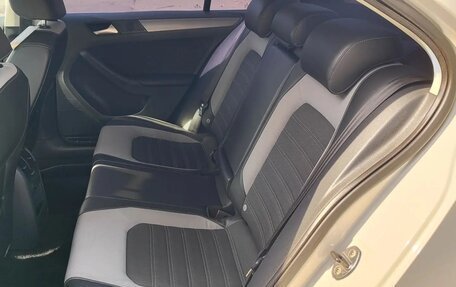 Volkswagen Jetta VI, 2013 год, 1 250 000 рублей, 11 фотография