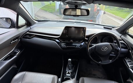 Toyota C-HR I рестайлинг, 2019 год, 2 450 000 рублей, 11 фотография