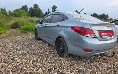 Hyundai Solaris II рестайлинг, 2011 год, 510 000 рублей, 4 фотография