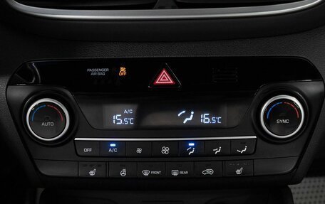 Hyundai Tucson III, 2019 год, 2 500 000 рублей, 20 фотография