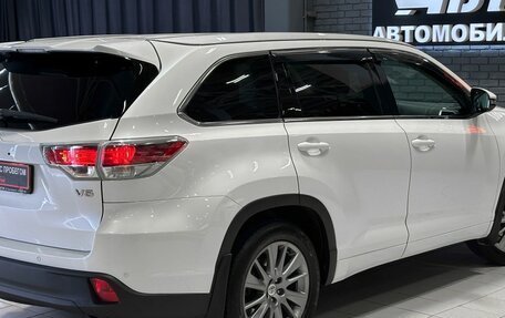 Toyota Highlander III, 2014 год, 2 850 000 рублей, 6 фотография