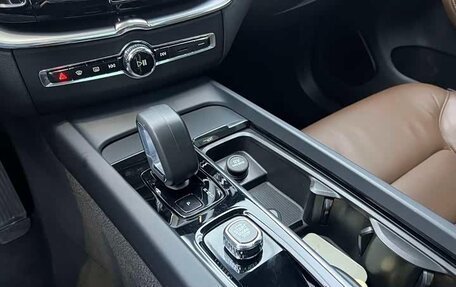 Volvo XC60 II, 2022 год, 5 000 666 рублей, 15 фотография