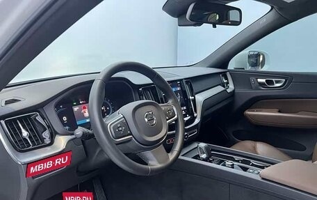 Volvo XC60 II, 2022 год, 5 000 666 рублей, 12 фотография