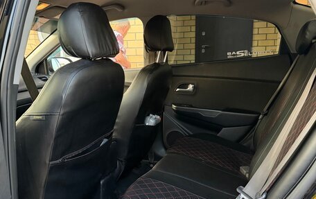 KIA Rio III рестайлинг, 2015 год, 950 000 рублей, 2 фотография