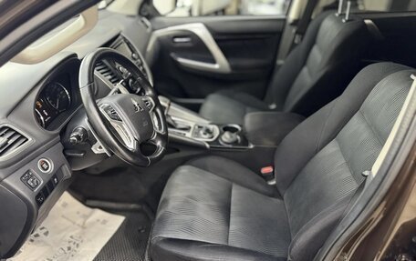 Mitsubishi Pajero Sport III рестайлинг, 2019 год, 2 690 000 рублей, 17 фотография