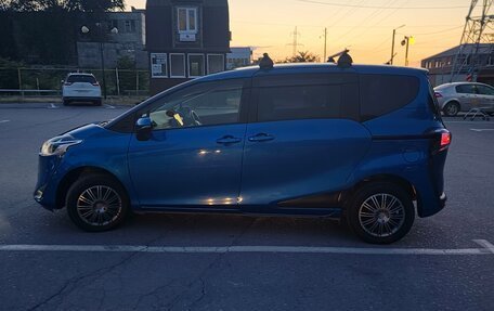 Toyota Sienta II, 2019 год, 1 500 000 рублей, 14 фотография