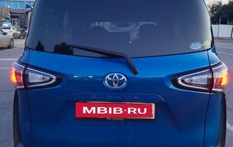 Toyota Sienta II, 2019 год, 1 500 000 рублей, 16 фотография