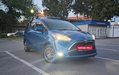 Toyota Sienta II, 2019 год, 1 500 000 рублей, 18 фотография